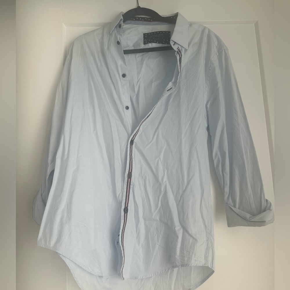 Men’s collared shirt
